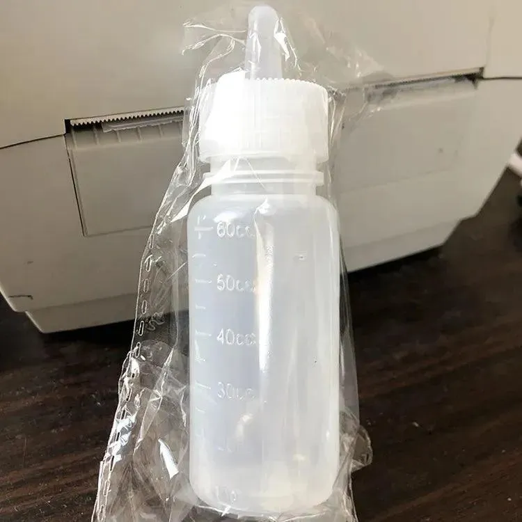 60ml Pet Silicone Feeding Bottle for Pets