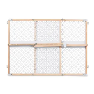 Summer Infant Secure Pressure Mount Wood & Plastic Baby Gate, Natural Hardwood Finish – 24” Tall, Fits Openings up to 27.5” to 42” Wide, Baby and Pet Gate for Doorways